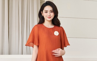 Mặc đẹp trong từng khoảnh khắc với thời trang 'bầu bí'