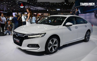 Ô tô sedan hạng D mất sức hút, bán chậm nhất thị trường Việt Nam
