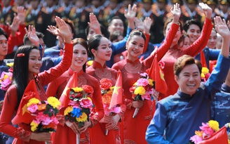 Diễu binh 30.4 ở TP.HCM: Tự hào và khát vọng Việt Nam hòa bình