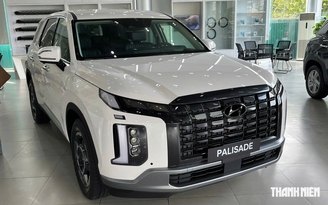 SUV 7 chỗ 'xịn' nhất của Hyundai tại Việt Nam giảm giá mạnh
