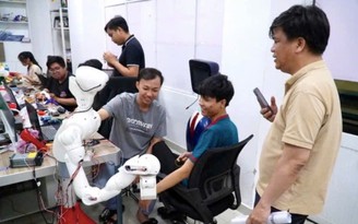 Kỹ năng người lao động cần trang bị thời AI:  ĐH điều chỉnh chương trình đào tạo
