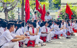 Học 2 buổi/ngày: Giảm tình trạng dạy thêm, học thêm