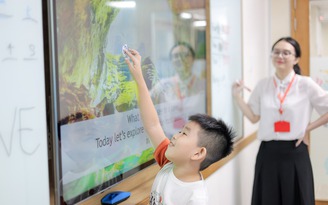 Không chỉ học Anh ngữ mà con còn học cách sống hạnh phúc