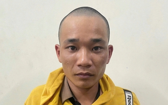 Long An: Chặn đường tình địch, đánh chết người