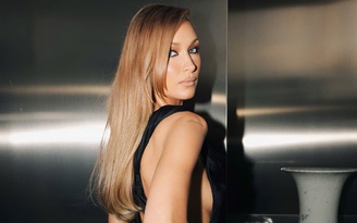 Bella Hadid không ngại mặc hở bất chấp quy định mới của Cannes