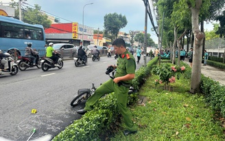 TP.HCM: Va chạm xe ôm công nghệ, 1 người tử vong tại chỗ
