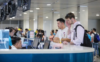 Làm thế nào để được sử dụng cửa xuất nhập cảnh tự động tại sân bay?