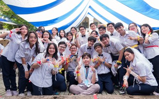 TP.HCM yêu cầu tổ chức lễ tri ân trưởng thành không phô trương