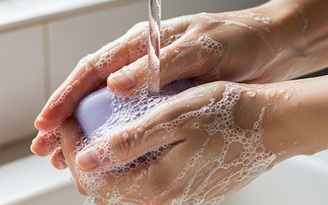 Bác sĩ 24/7: Covid-19 gia tăng, những ai cần đặc biệt lưu ý?