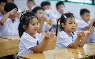 Miễn học phí công lập, hỗ trợ học sinh tư thục từ năm học 2025 - 2026