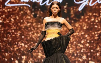 Thời trang nội địa Việt tỏa sáng tại sàn diễn Celebrating Local Pride 9