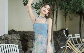 Chân váy hoa 'đốn tim' các nàng thơ ngày hè