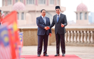 Thủ tướng mời Malaysia cử đoàn cấp cao dự Lễ kỷ niệm 80 năm Quốc khánh