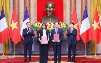 Việt Nam - Pháp hợp tác chuyển giao công nghệ sản xuất vắc xin Việt Nam - Pháp hợp tác chuyển giao công nghệ sản xuất vắc xin