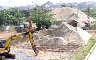 Đà Nẵng: Đảo lộn vì khan hiếm cát xây dựng