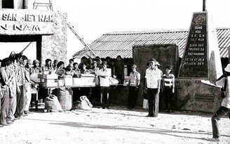 Cổ tích ở Trường Sa: Có chết cũng phải đưa bộ đội về