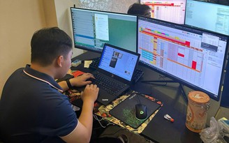 Bắt nhóm tội phạm công nghệ cao đánh cắp thông tin thẻ tín dụng