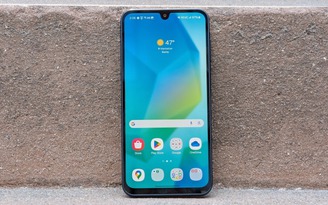 Thêm một mẫu điện thoại Galaxy giá rẻ nhận được One UI 7
