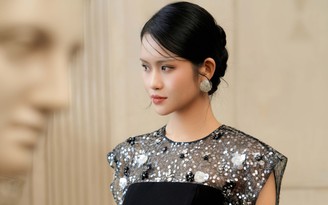 Đầm dự tiệc sang trọng và quý phái bậc nhất mùa hạ là đây