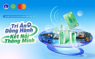 TP.HCM vinh danh đội ngũ xe buýt, thúc đẩy giao thông công cộng không tiền mặt