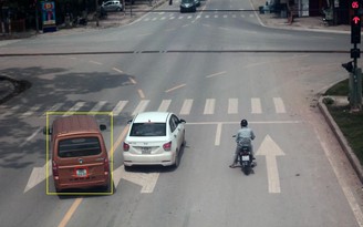 3 vạch kẻ đường dễ khiến tài xế 'dính' phạt nguội trong nội thành