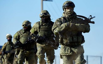 Chiến sự Ukraine ngày 1.212: Nga gần kiểm soát hoàn toàn Luhansk?