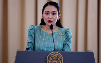 Chính phủ Thái Lan trên bờ vực vì cuộc điện đàm với ông Hun Sen?