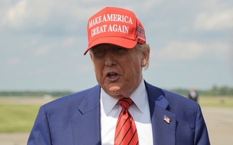 Ông Trump than thở có làm gì cũng không được trao giải Nobel Hòa bình