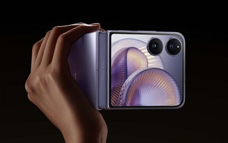 Xiaomi MIX Flip 2 ra mắt với nhiều cải tiến