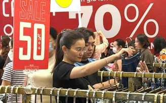 Không được khuyến mại hàng hóa, dịch vụ vượt quá 50% giá bán từ 1.7