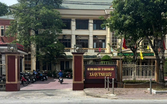 11 cán bộ, công chức ở Nghệ An trở lại làm việc sau 7 tháng nghỉ hưu