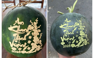 Sốc: Dưa hấu chưng tết nửa năm vẫn tươi nguyên