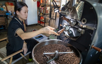 Thuế đối ứng nắn dòng chảy cà phê vào Mỹ, Việt Nam sẽ hưởng lợi?