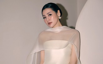 Á hậu Dương Tú Anh kể chuyện nhận show quảng cáo