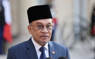 Malaysia sắp phát tiền mặt cho dân giữa lúc chi phí sinh hoạt tăng cao