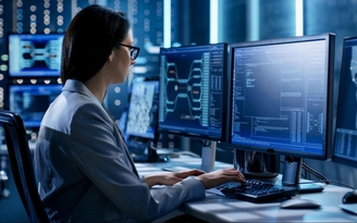 6 tháng đầu năm, chưa có người Việt nào trúng tuyển gần 12.000 vị trí việc làm chất lượng cao