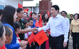 Chủ tịch nước kiểm tra vận hành chính quyền địa phương 2 cấp tại Quảng Ninh
