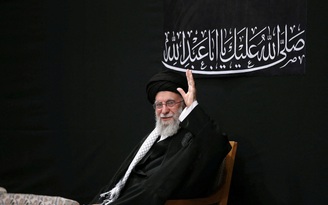 Lãnh tụ tối cao Iran tái xuất