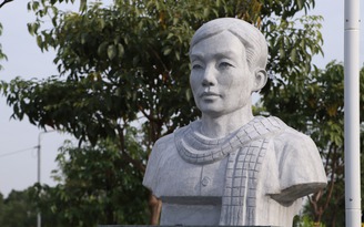 TP.HCM: Khánh thành tượng tri ân giáo sư Lê Hữu Kiều ở phường Bình Trưng