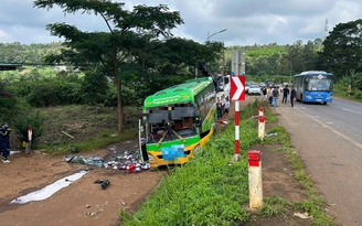 Vụ lật xe khách ở Đắk Lắk: Có hành khách phải phẫu thuật cắt bỏ tay