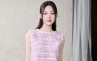 Váy suông nhẹ mát, thoải mái nhưng vẫn thanh lịch cho mùa thu