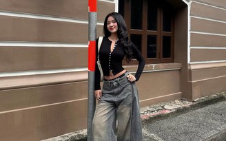 4 cách biến hóa với áo len tăm cho nàng thêm rạng ngời