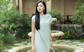 Váy midi mùa thu, đẹp dịu dàng mà vẫn cá tính