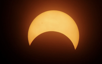 Nhật thực ngày 21.9 khiến dân mạng Việt Nam xôn xao: Thực hư thế nào?