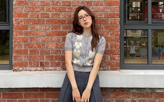 Cardigan, áo len thành xu hướng mới cho mùa thu 2025