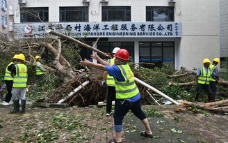 Bão Ragasa gây thiệt hại tại Trung Quốc, bão Bualoi tiến đến Philippines