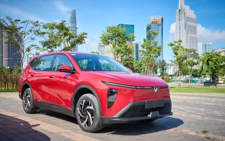 Có nên mua xe 7 chỗ VinFast Limo Green để chạy dịch vụ?