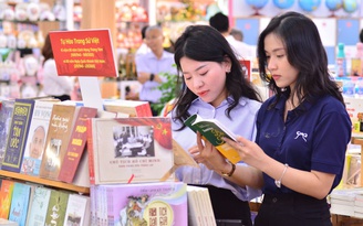 Khai trương nhà sách lấy ý tưởng từ vườn trái cây Lái Thiêu