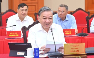 Bộ Chính trị cho ý kiến nhân sự Đại hội Đảng bộ MTTQ, các đoàn thể T.Ư