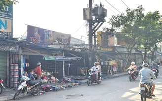 Vụ cháy trên đường Quách Điêu: Nhiều người trắng tay, công an phong tỏa điều tra